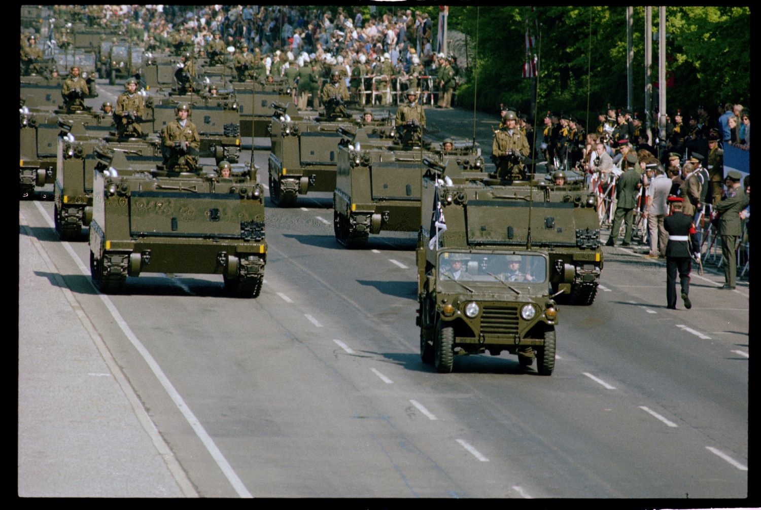 Fotografie: Allied Forces Day Parade in Berlin-Tiergarten