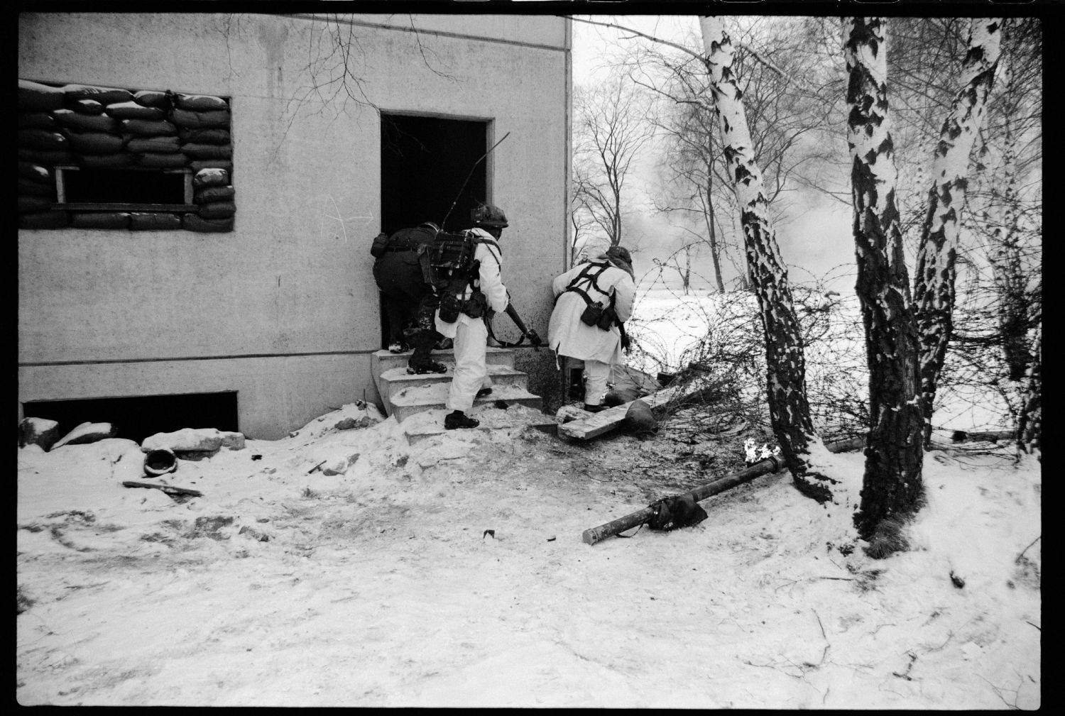 S/w-Fotografie: ARTEP Truppenübung der U.S. Army Berlin Brigade in Ruhleben Fighting City in Berlin-Spandau