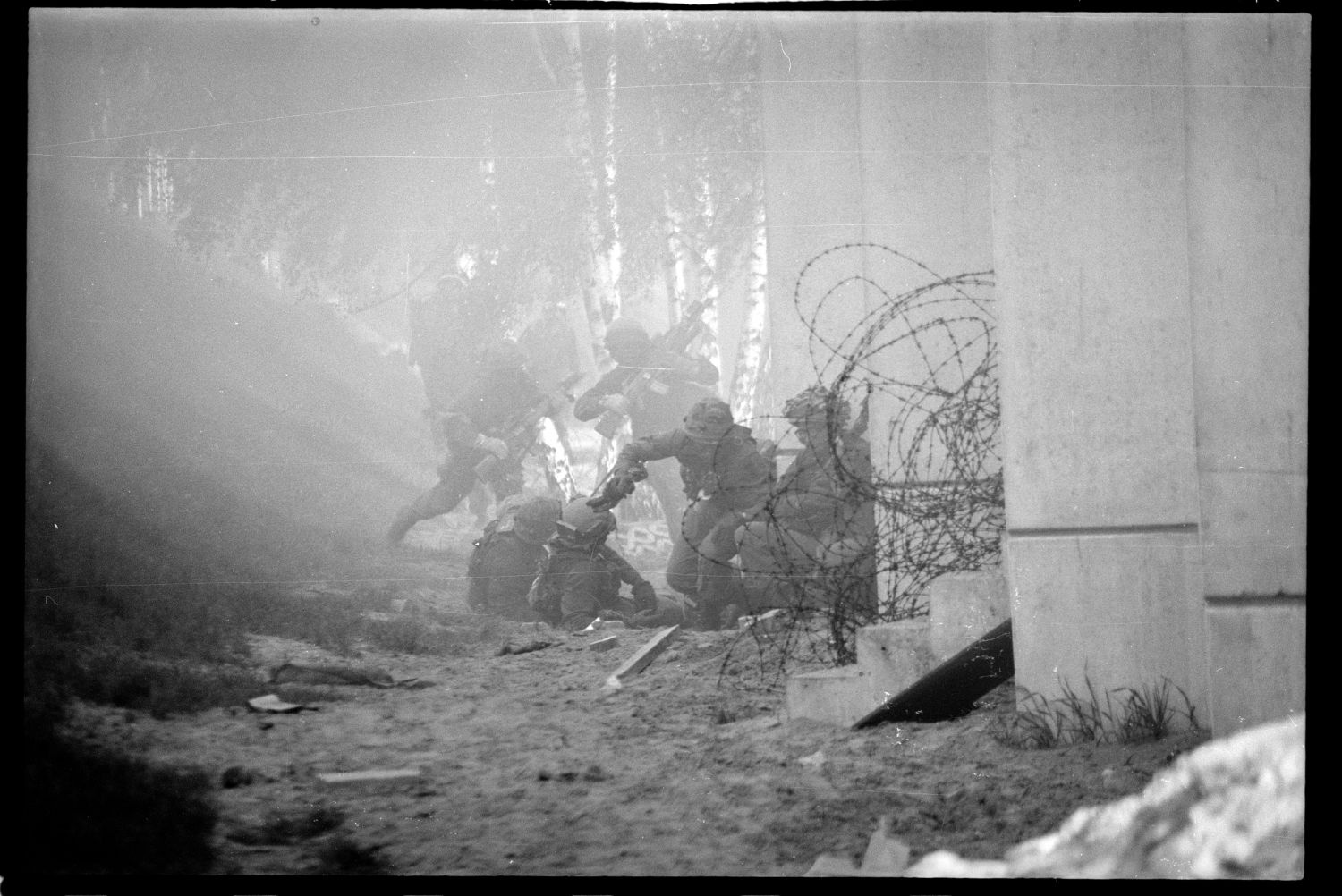 S/w-Fotografie: ARTEP Truppenübung der U.S. Army Berlin Brigade in Ruhleben Fighting City in Berlin-Spandau