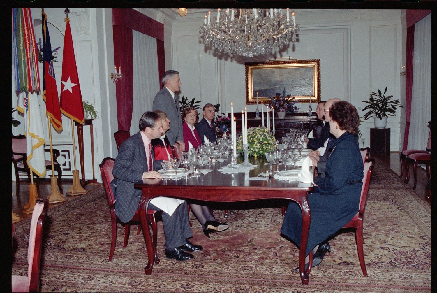 Fotografie: Dinner für Général Roger Gosset in der Residenz von Major General Walter Yates in Berlin-Dahlem