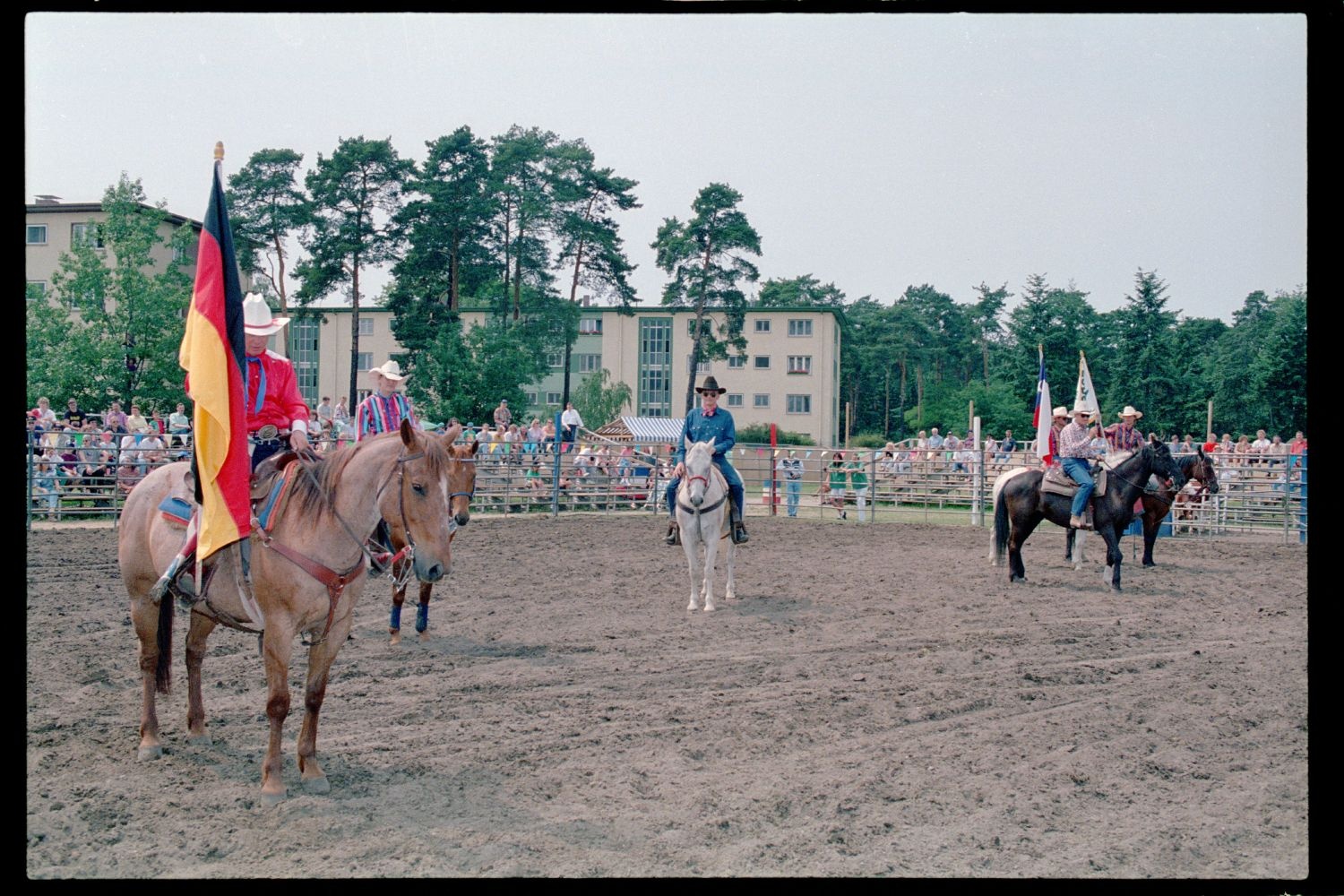 Fotografie: Rodeo Mania 1993 auf dem Festplatz Deutsch-Amerikanisches Volksfest in Berlin-Dahlem