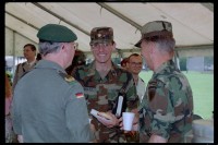 Fotografie: Einholung der Fahne des 40th Armor Regiment der U.S. Army Berlin in Berlin-Lichterfelde