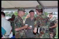 Fotografie: Einholung der Fahne des 40th Armor Regiment der U.S. Army Berlin in Berlin-Lichterfelde