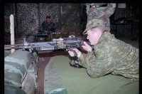 Fotografie: Besuch von Offizieren der russischen Berlin Brigade auf dem Schießplatz Rose Range der U.S. Army Berlin in Berlin-Wannsee