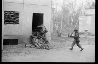 S/w-Fotografie: ARTEP Truppenübung der U.S. Army Berlin Brigade in Ruhleben Fighting City in Berlin-Spandau