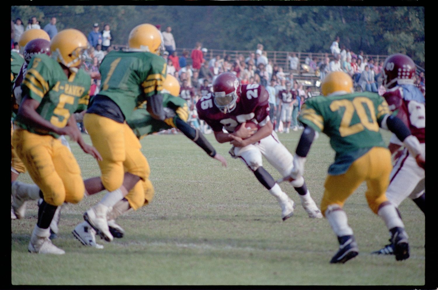 Fotografie: American-Football-Spiel der Berlin Bears gegen die Hi-Hawks an der Berlin American High School in Berlin-Dahlem