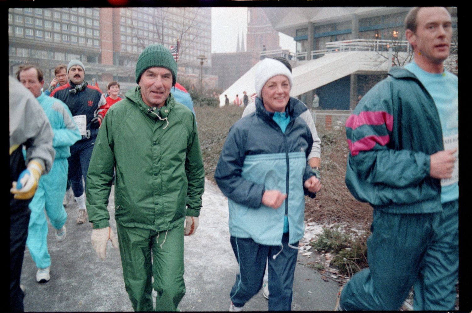 Fotografie: Erster Gesamt-Berliner Neujahrslauf 1990 in Berlin