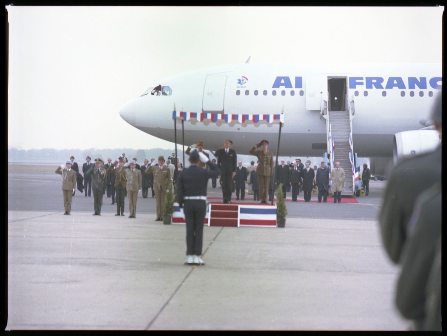 Fotografie: Besuch des französischen Staatspräsidenten Valéry Giscard d’Estaing in West-Berlin