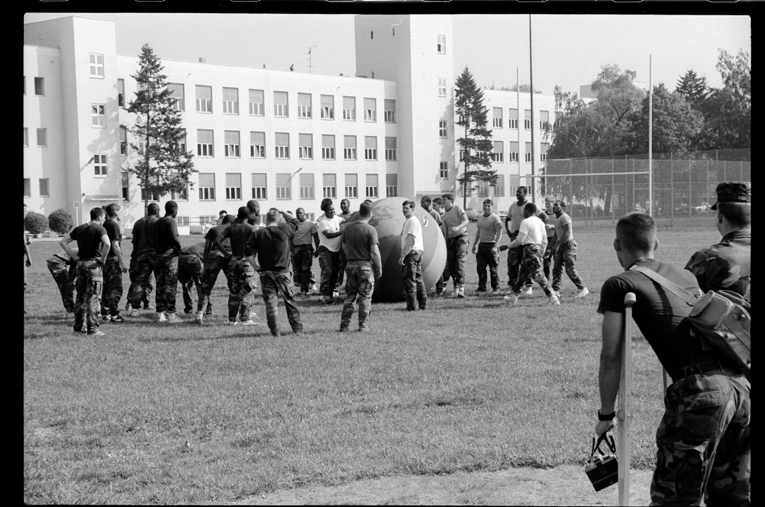 S/w-Fotografie: 1987 Berlin Brigade Organization Day in den McNair Barracks in Berlin-Lichterfelde