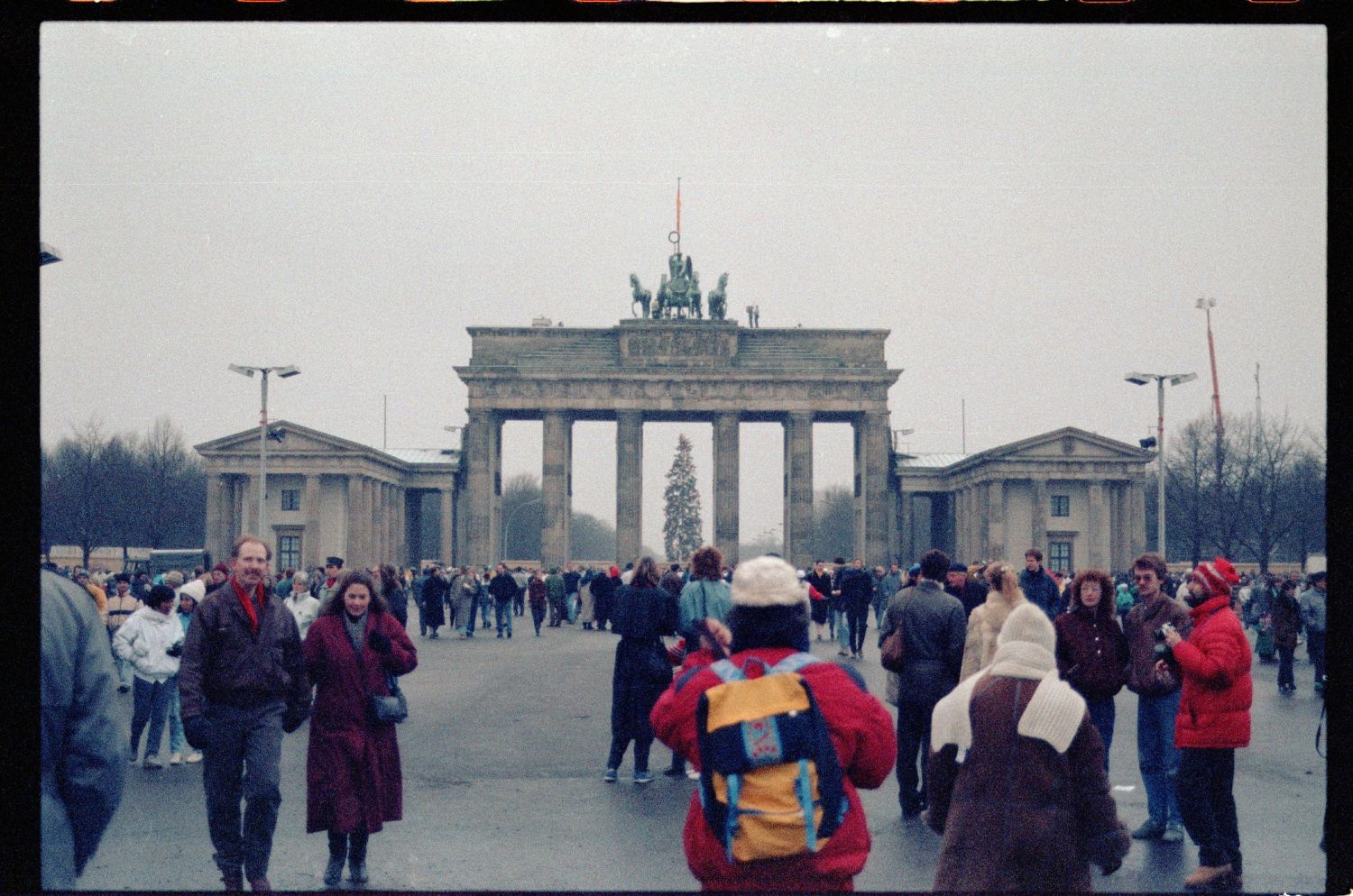 Fotografie: Erster Gesamt-Berliner Neujahrslauf 1990 in Berlin
