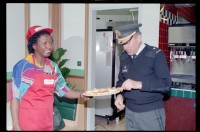 Fotografie: Eröffnung einer Anthony`s Pizza Filiale an der Truman Plaza in Berlin-Dahlem
