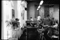 S/w-Fotografie: Blutspende von Soldaten der U.S. Army Berlin Brigade in West-Berlin
