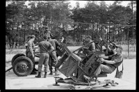 S/w-Fotografie: Militärische Ausbildung der U.S. Army Berlin Brigade