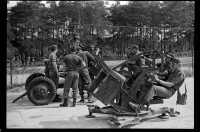 S/w-Fotografie: Militärische Ausbildung der U.S. Army Berlin Brigade