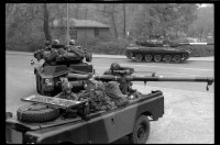 S/w-Fotografie: Interalliierte Geländeübung im Französischen Sektor in West-Berlin