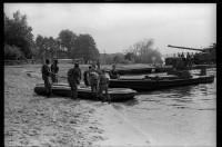 S/w-Fotografie: Interalliierte Übung an der Havel in Berlin-Grunewald