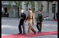 Fotografie: Antrittsbesuch von Major General Bernard Gordon Lennox, britischer Stadtkommandant, in den Lucius D. Clay Headquarters in Berlin-Dahlem