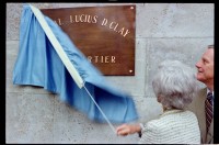 Fotografie: Umbenennung der U.S. Headquarters Berlin Brigade in Berlin-Dahlem in Lucius D. Clay Headquarters