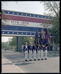 Fotografie: Wandbild zum 200. Jahrestag der Unabhängigkeitserklärung der USA in den McNair Barracks in Berlin-Lichterfelde