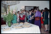 Fotografie: Empfang für Frauen der US-Community in der Residenz des US-Stadtkommandanten in Berlin-Dahlem