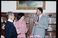 Fotografie: Empfang anlässlich der Beendigung der Operation Desert Storm in der Residenz von Brigadier General Sidney Shachnow in Berlin-Dahlem