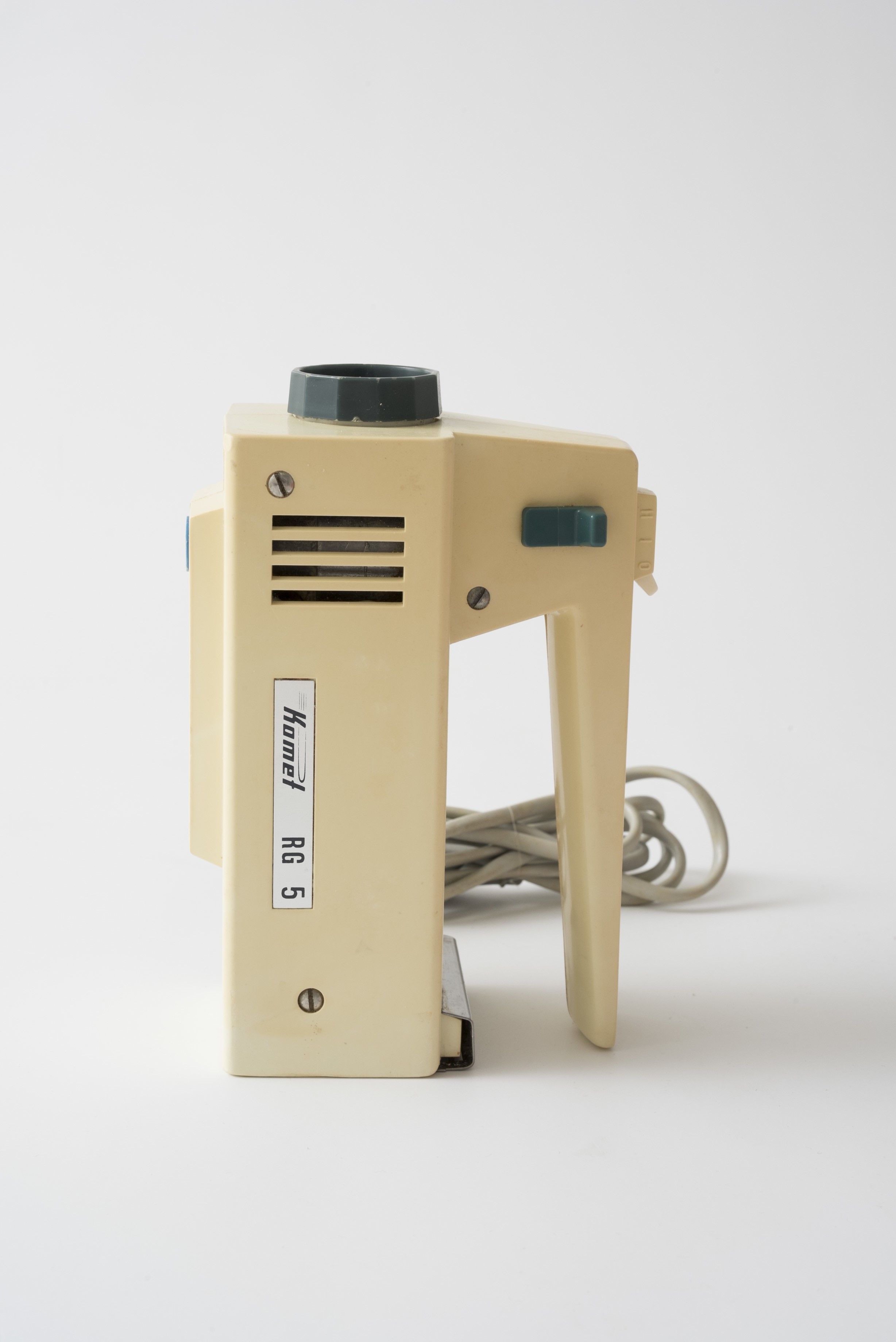 Handrühr- und Mixgerät Komet RG 5 :: Museum Utopie und Alltag. Alltagskultur und Kunst aus der DDR :: museum-digital:brandenburg