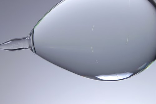 "Hermetice" - Torsten Rötzsch - 2021, Glas, hüttentechnisch geformt; Wasser