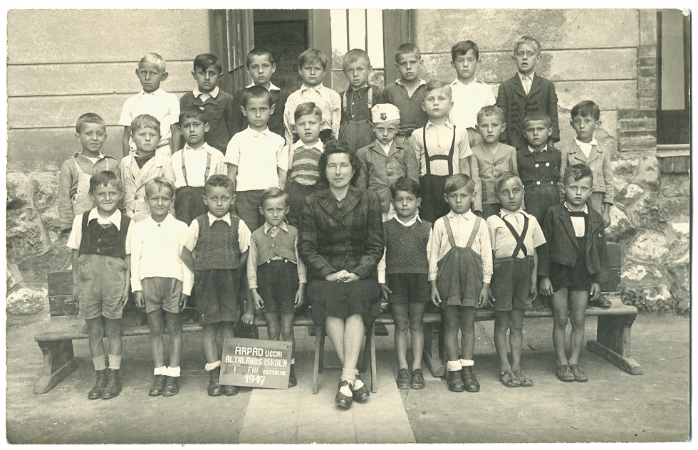 Az Árpád utcai iskola I. fiú osztálya 1947-b&#337;l. (Tikovits József CC BY-NC-SA)