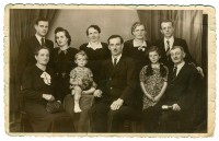 Wahr György és családja 1943-ban