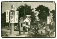 A benzinkút 1937-ben