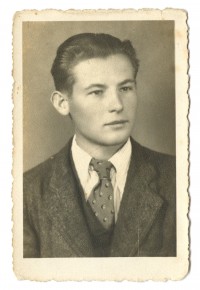 Króner István fiatalkori fényképe