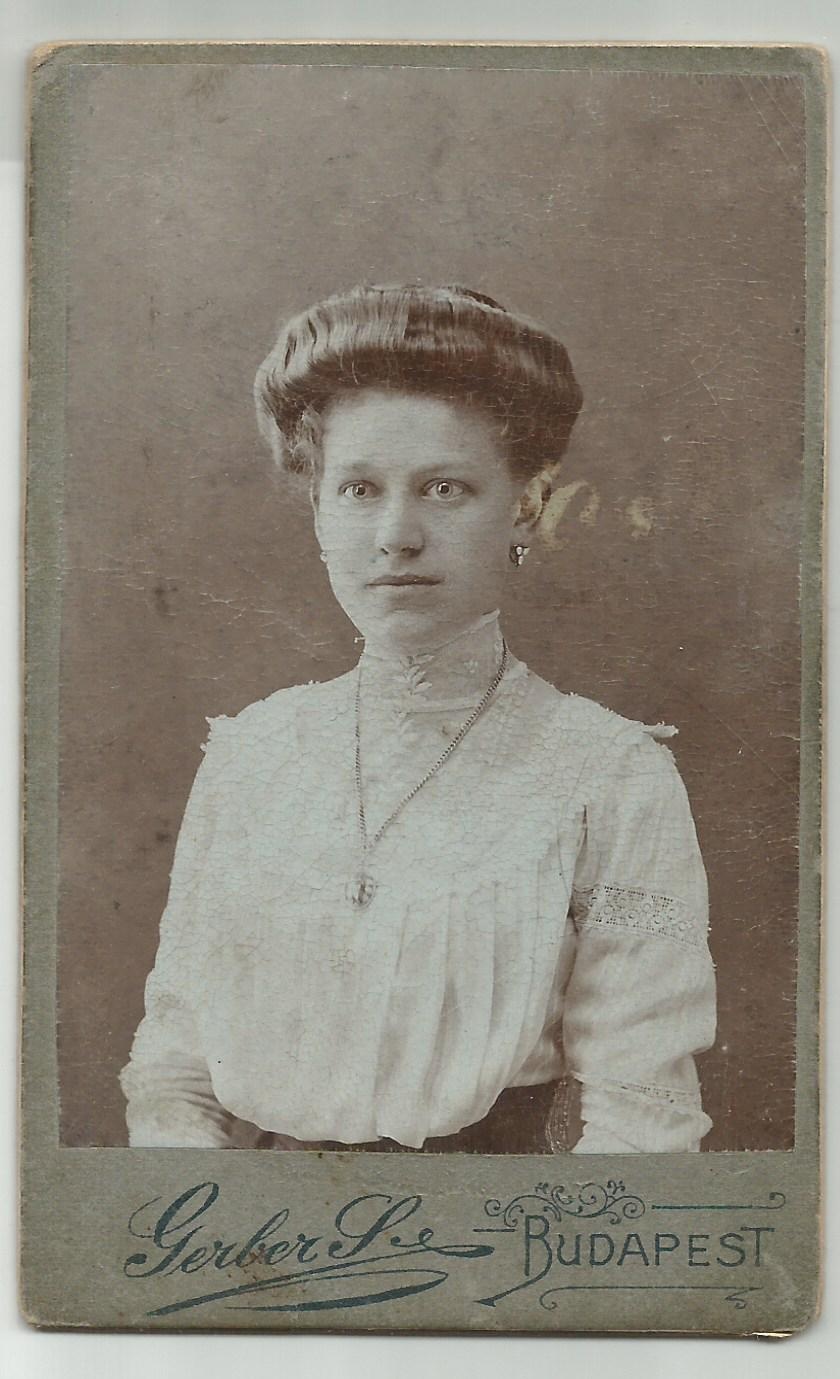 Bleicher Magdolna (1890-?) lánykori képe (Promontor - Budafoki Polgárok Gyűjteménye CC BY-NC-SA)