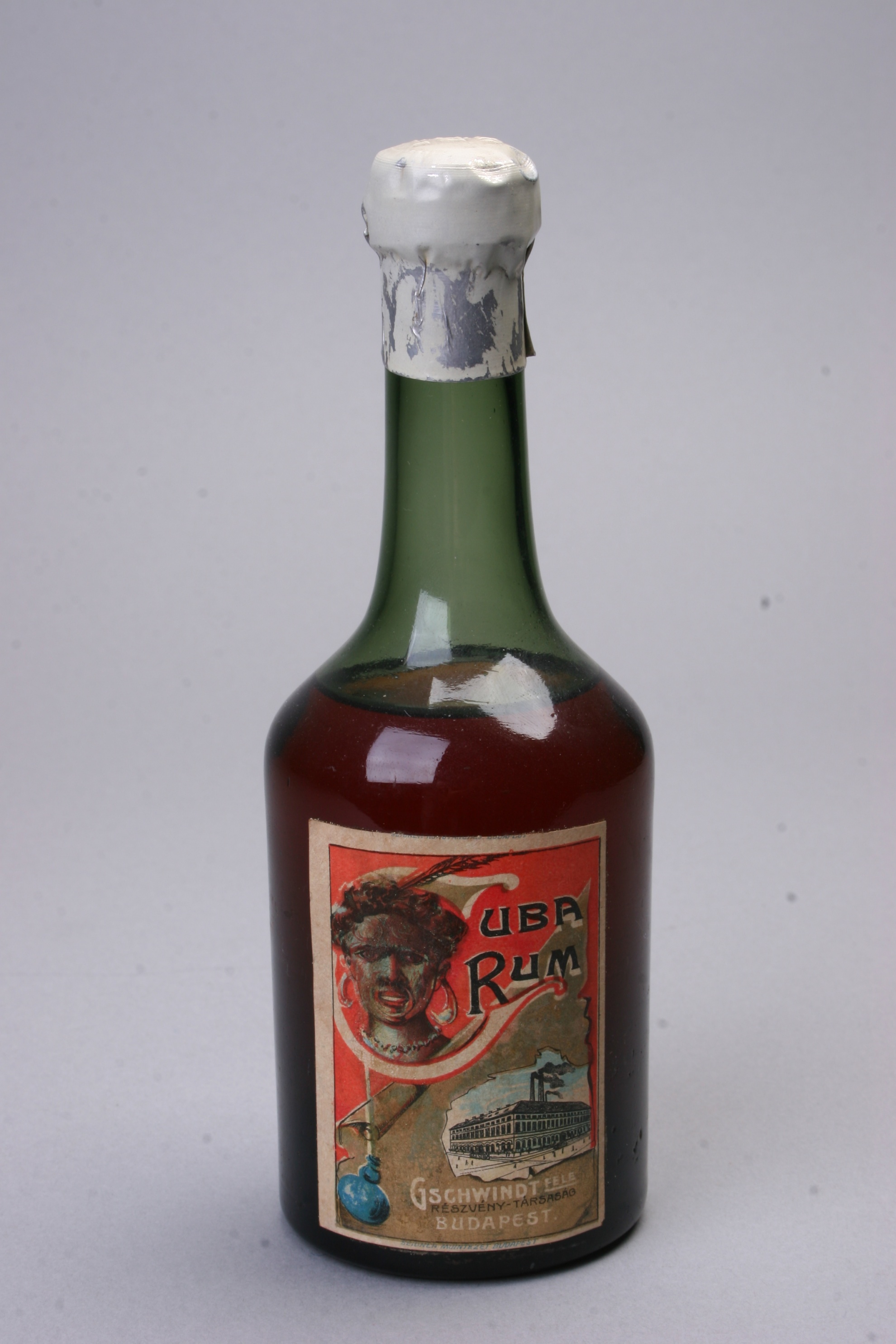 Rumos üveg, Gschwindt Cuba Rum (Magyar Kereskedelmi és Vendéglátóipari Múzeum CC BY-NC-SA)