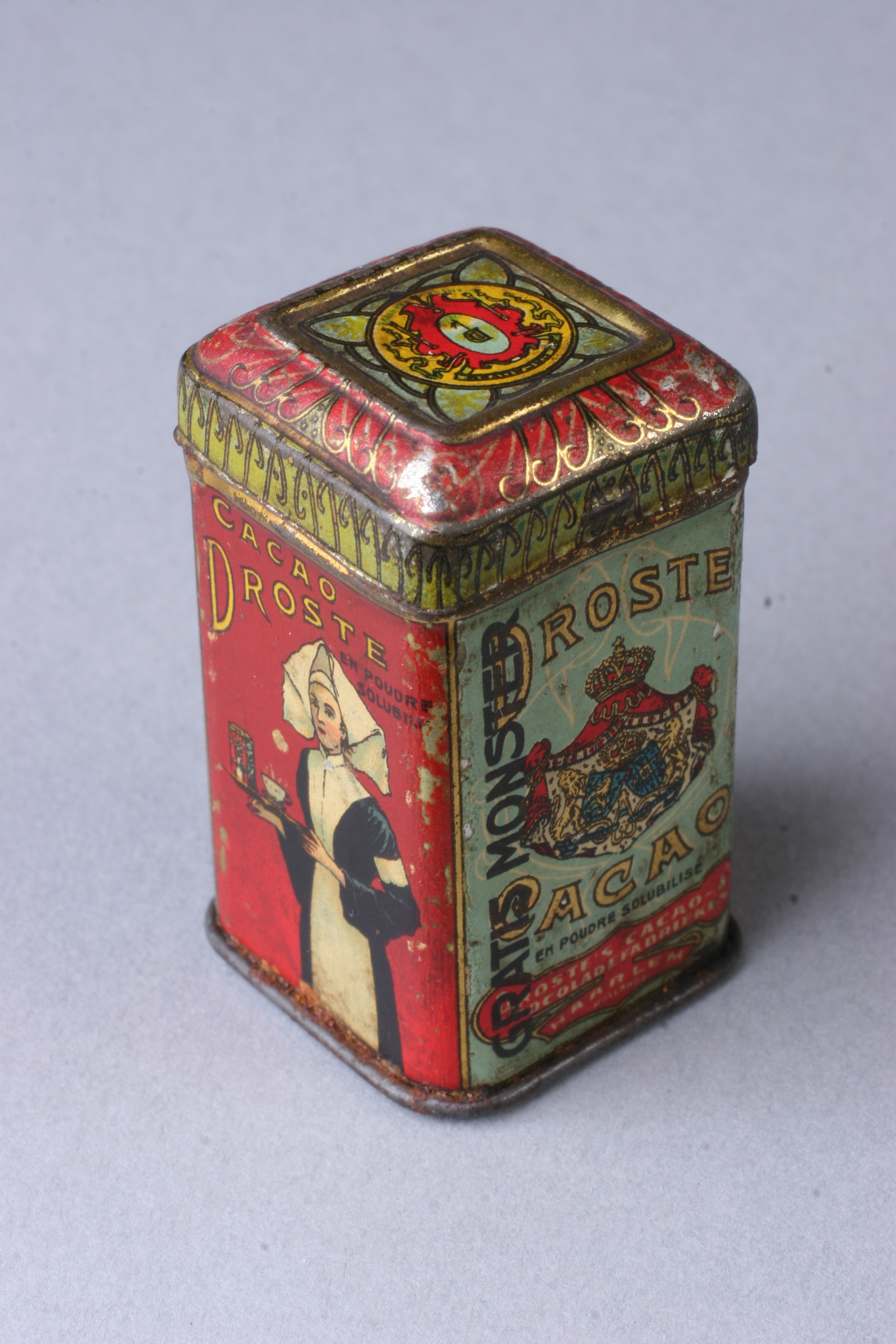 kakaós doboz (Magyar Kereskedelmi és Vendéglátóipari Múzeum CC BY-NC-SA)