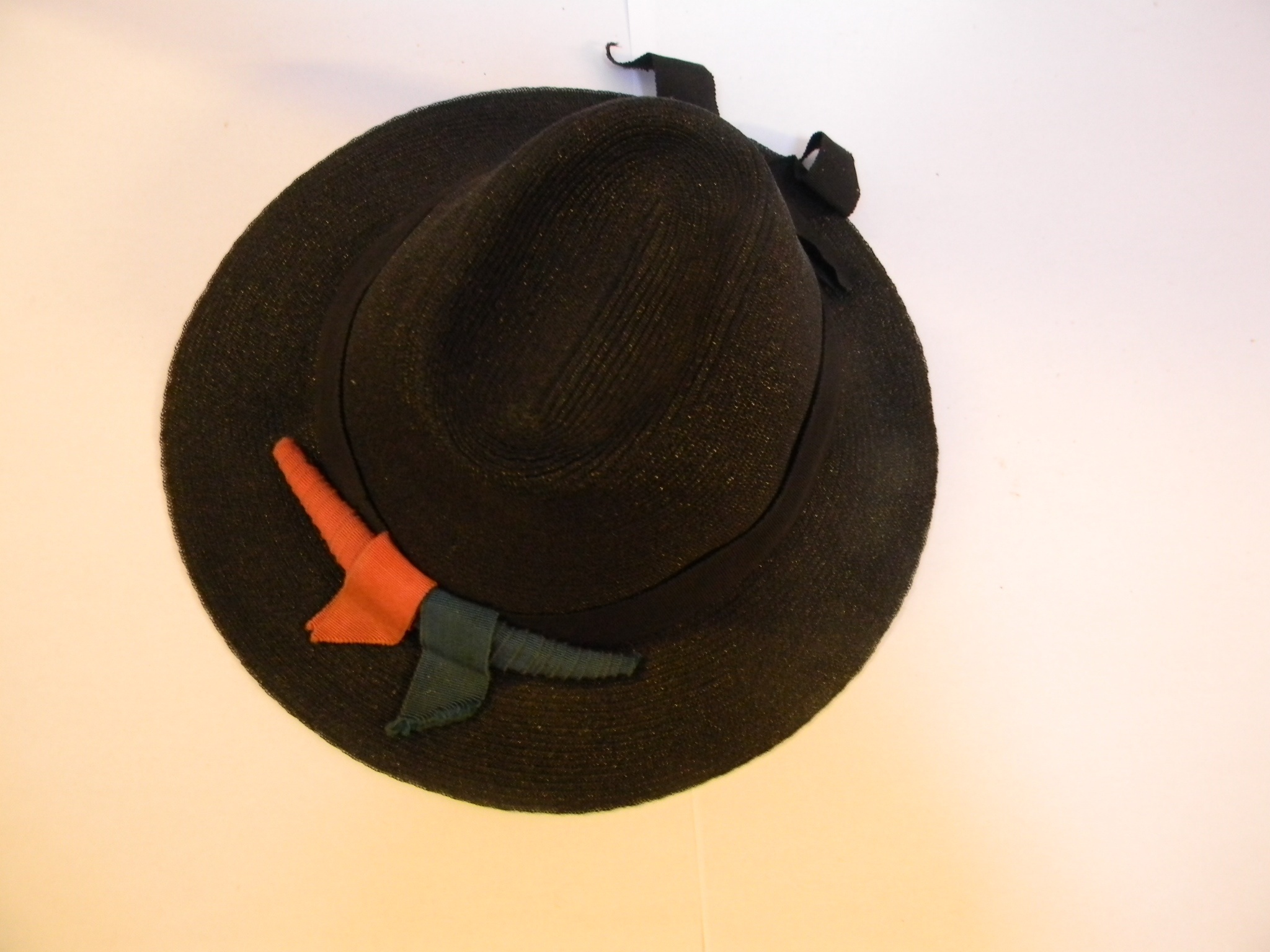 Női kalap (Magyar Kereskedelmi és Vendéglátóipari Múzeum CC BY-NC-SA)
