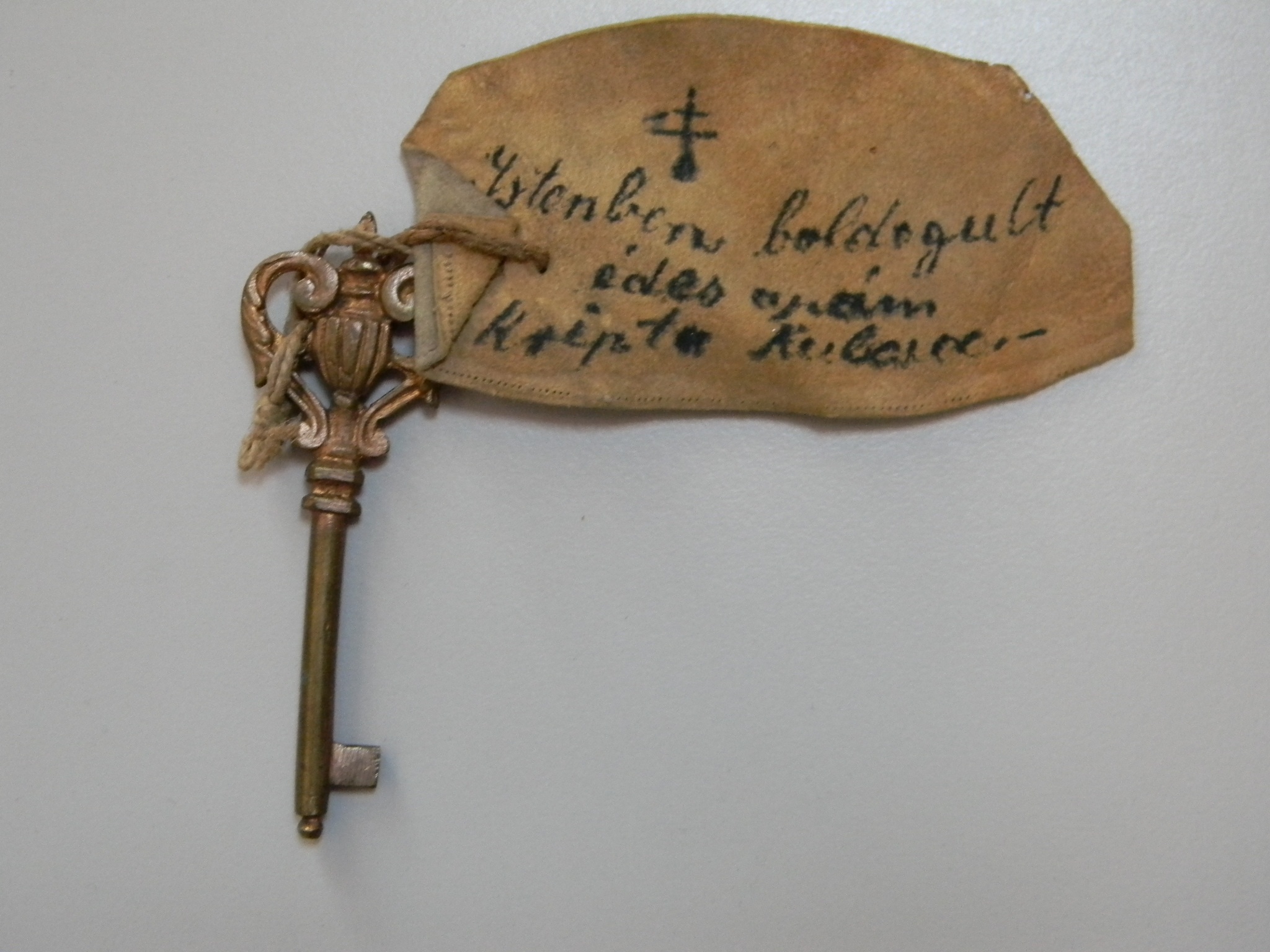 Kriptakulcs (Magyar Kereskedelmi és Vendéglátóipari Múzeum CC BY-NC-SA)