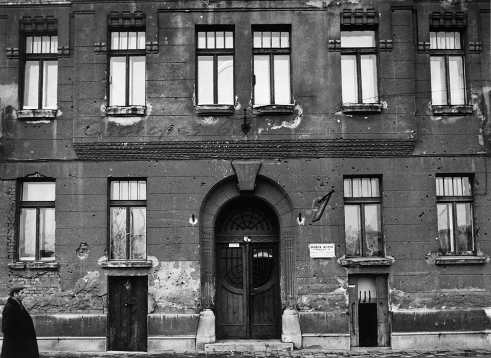 Romos lakóház utcafronti képe (Óbudai Múzeum CC BY-NC-SA)