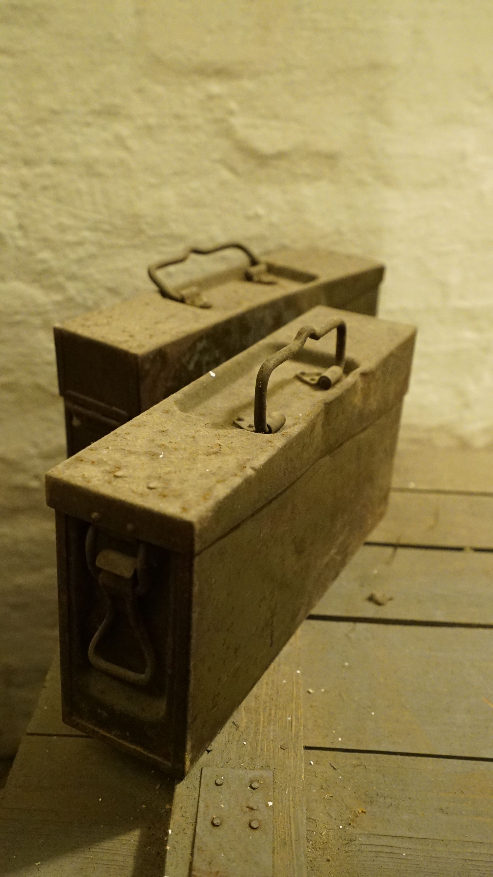 Lőszeres rakaszok (Sziklakórház Atombunker Múzeum CC BY-NC-SA)