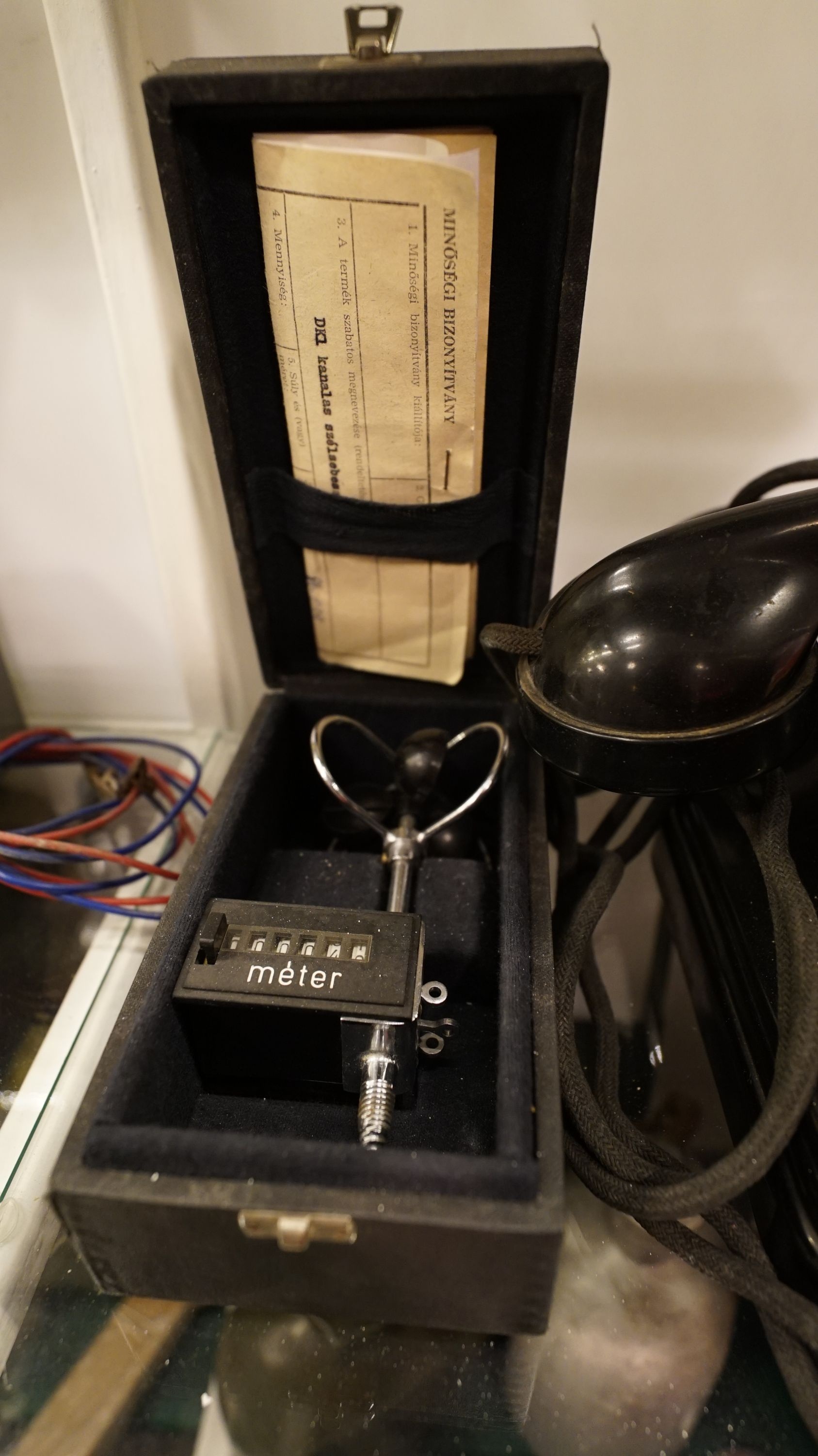 Szélsebességmérő (Sziklakórház Atombunker Múzeum CC BY-NC-SA)
