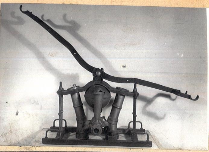 Sternberg és Kálmán-féle hidrofor fecskendő (Katasztrófavédelem Központi Múzeuma CC BY-NC-SA)