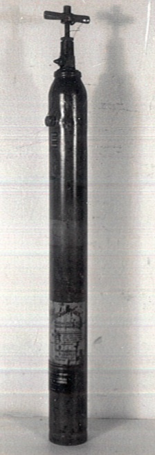 AUTOPAX E gázzal oltó (Katasztrófavédelem Központi Múzeuma CC BY-NC-SA)
