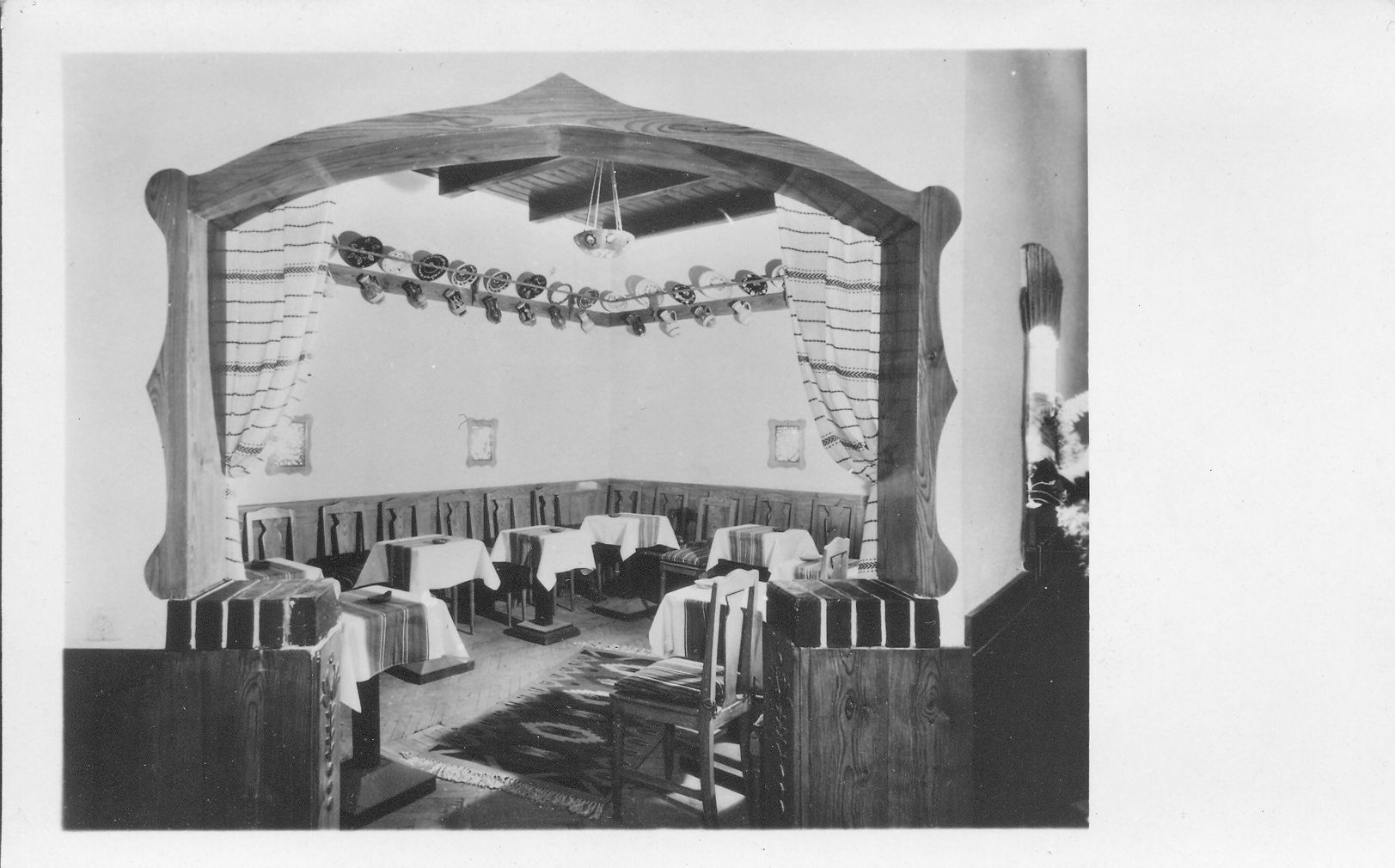 Balaton étterem (Magyar Kereskedelmi és Vendéglátóipari Múzeum CC BY-NC-ND)