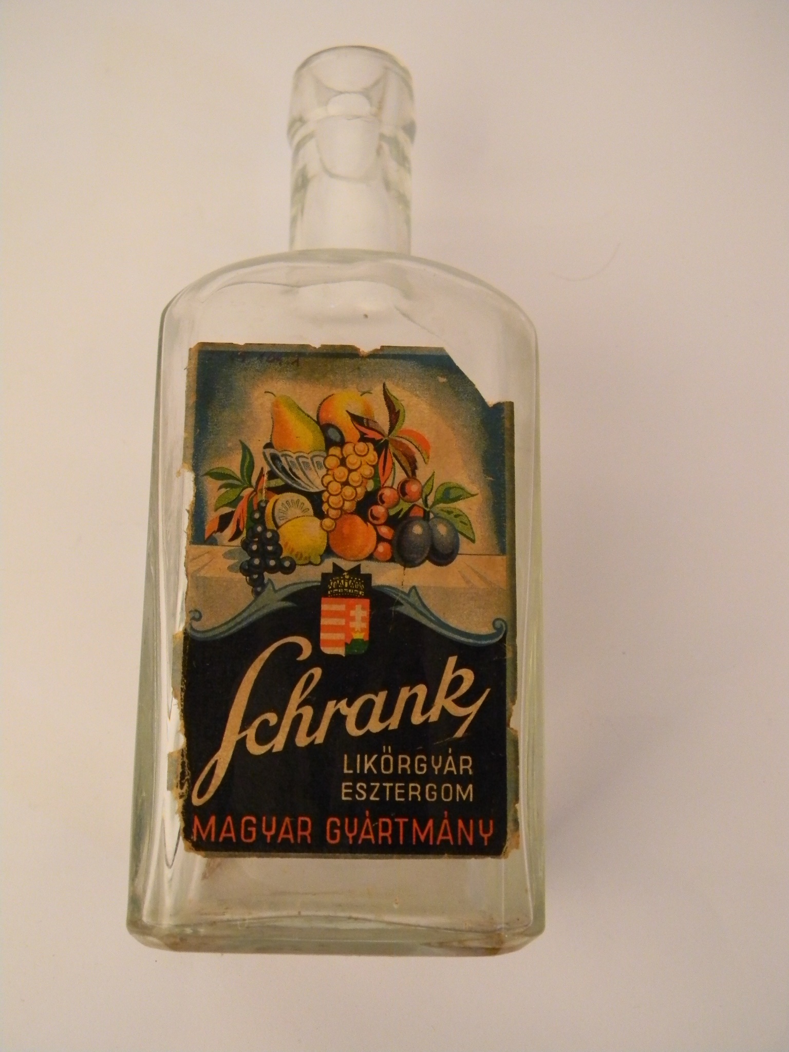 Schrank Likőrgyár likőrös üvege (Magyar Kereskedelmi és Vendéglátóipari Múzeum CC BY-NC-SA)