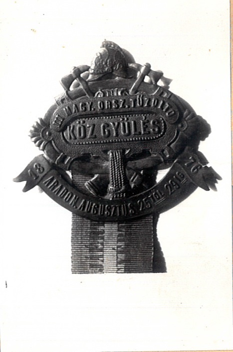 A III. Magyar Országos Tűzoltó Közgyűlés jelvénye (Katasztrófavédelem Központi Múzeuma CC BY-NC-SA)
