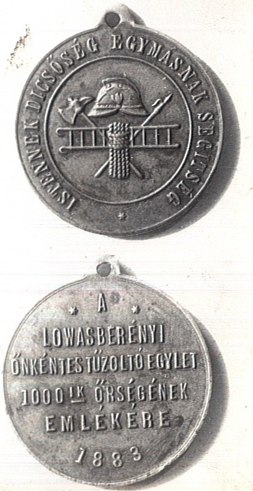 A lowasberényi ÖTE 1000-ik őrségének emlékérme (Katasztrófavédelem Központi Múzeuma CC BY-NC-SA)