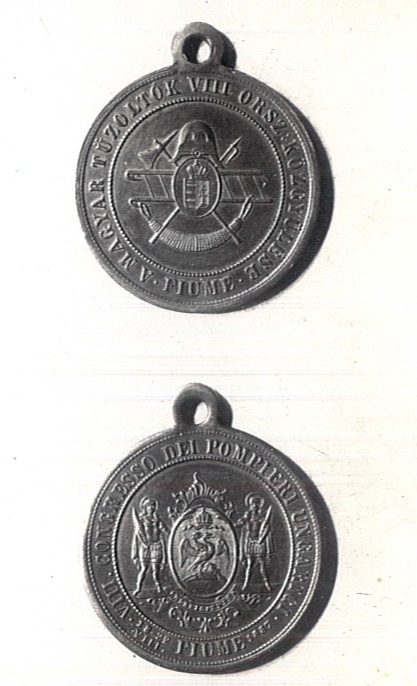 A Magyar Tűzoltók VIII. Országos Közgyűlésének emlékérme (Katasztrófavédelem Központi Múzeuma CC BY-NC-SA)
