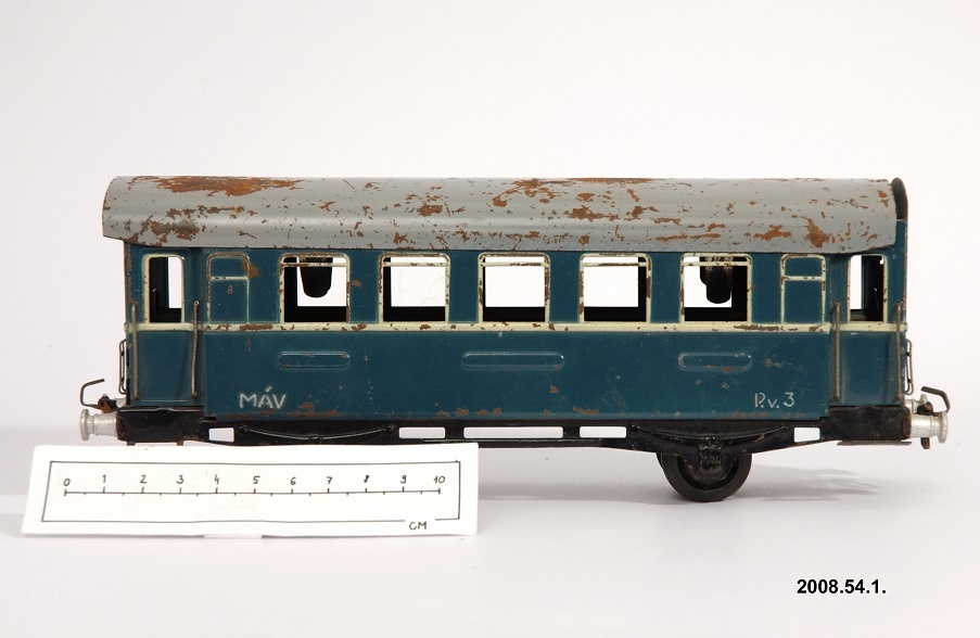 Játékvonat, személyvagon, "PV Előre" (Óbudai Múzeum CC BY-NC-SA)