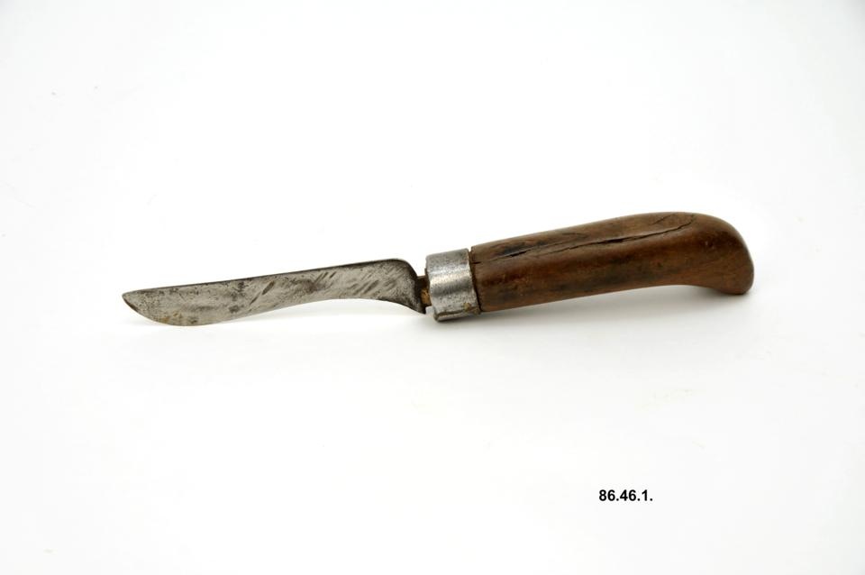 Hentes kés (Óbudai Múzeum CC BY-NC-SA)