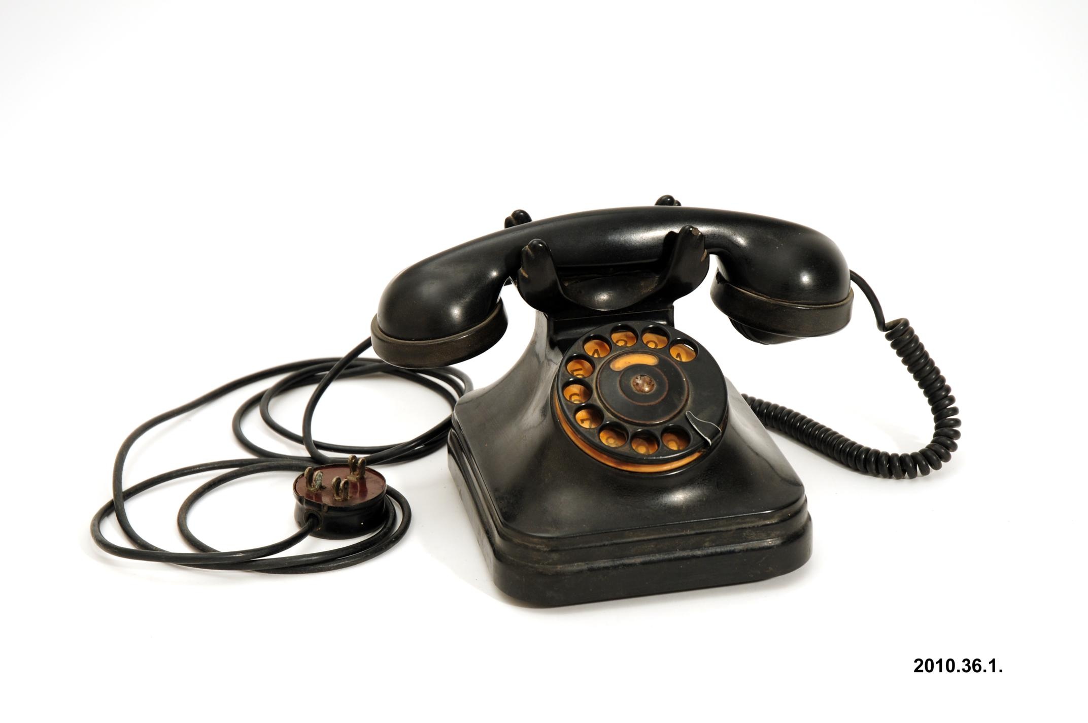 Telefon (Óbudai Múzeum CC BY-NC-SA)