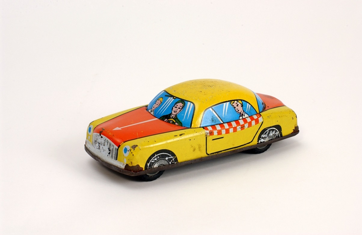 Játékautó, taxi (Óbudai Múzeum CC BY-NC-SA)